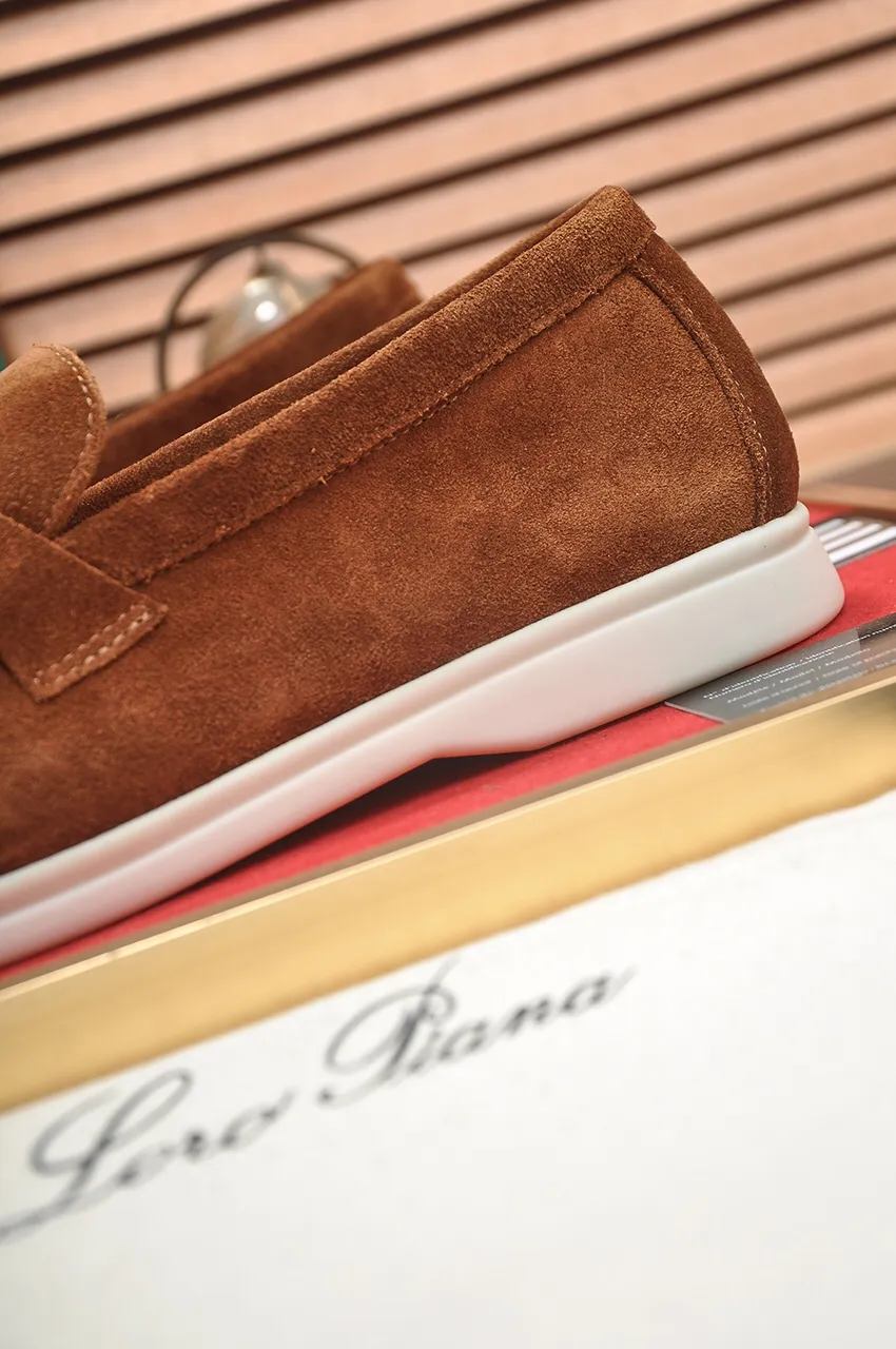 Men's shoes 💰400💶[𝐥𝐨𝐫𝐨 𝐏𝐢𝐚𝐧𝐚] [Couple model] High-end quality, affordable price, LP classic loafers, Italian treasure brand, the only brand that can match Hermès! Only after wearing it do we know that we can’t live up to our feet. Women’s code: 35-40 (customized sizes 34, 41, 42 are non-returnable) Men’s code: 38-44 (customized 45, 46, 47, 48 are non-refundable) Fabric: Customized imported cashmere Lining: Customized imported fetal cowhide Foot: Imported benzene-dyed calfskin Outsole: Exclusive original glass rubber outsole